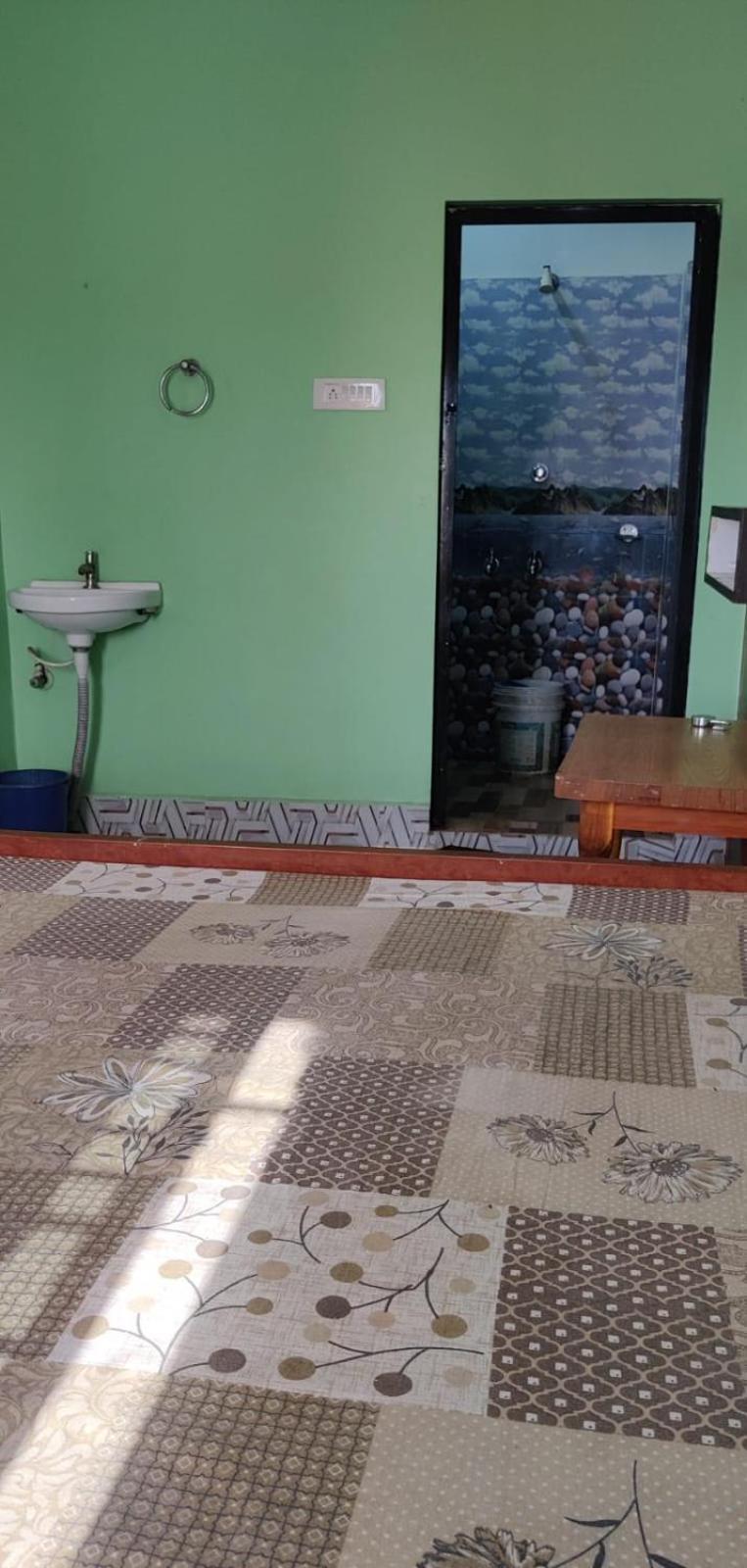 דיגה Anirudha Guest House מראה חיצוני תמונה