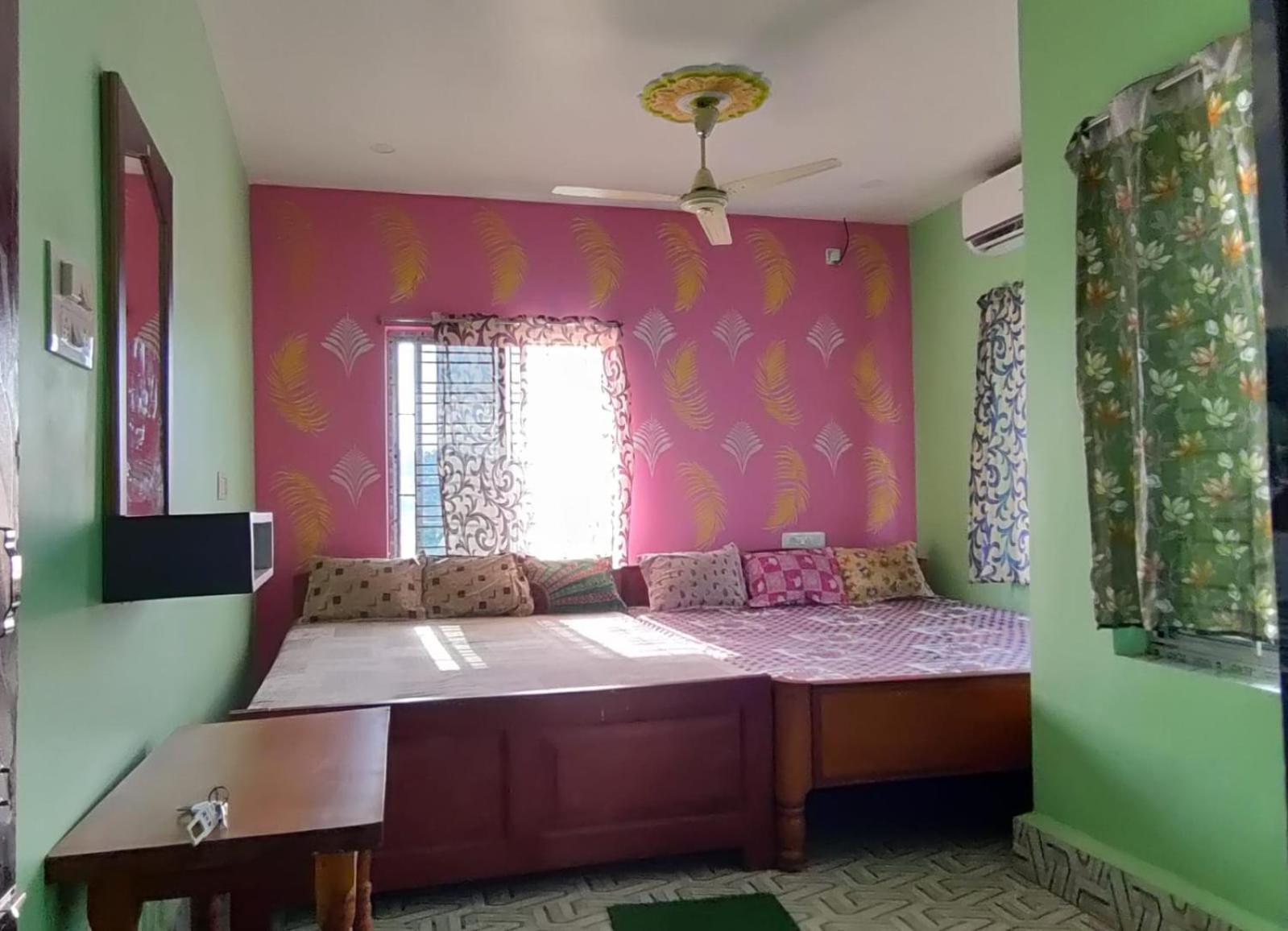 דיגה Anirudha Guest House מראה חיצוני תמונה
